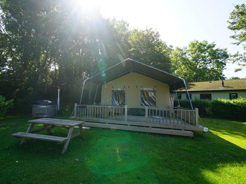 Tente en toile et en bois 6 personnes - Tente safari 6