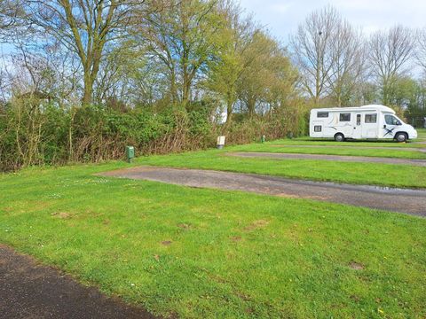 Emplacement - Aire de camping-car confort