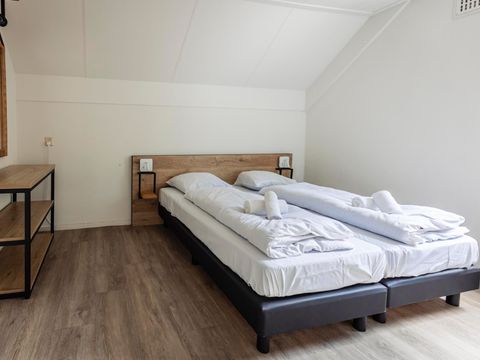 BUNGALOW 8 personnes - Famille