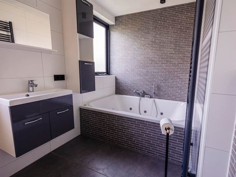 BUNGALOW 4 personnes - Wellness Badhuys 13