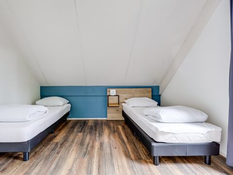 BUNGALOW 4 personnes - Zone lacustre 48