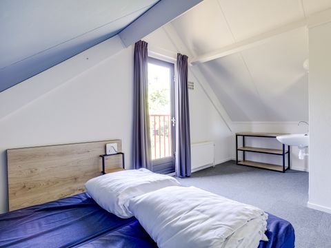 BUNGALOW 4 personnes - Zone lacustre 48