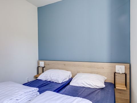 BUNGALOW 4 personnes - Zone lacustre 48