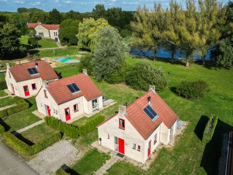 BUNGALOW 6 personnes - Lacs 25