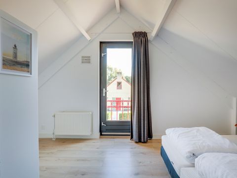 BUNGALOW 6 personnes - Zone lacustre 18