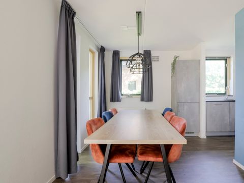 BUNGALOW 4 personnes - Forêt 183