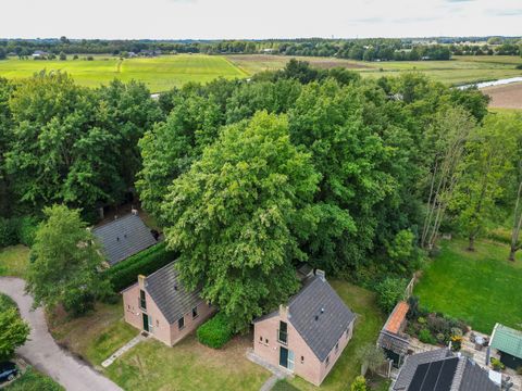 BUNGALOW 4 personnes - Forêt 183