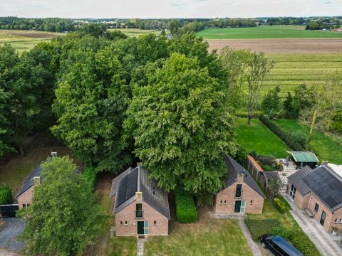 BUNGALOW 4 personnes - Forêt 183