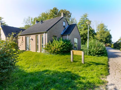 BUNGALOW 4 personnes - Forêt 159