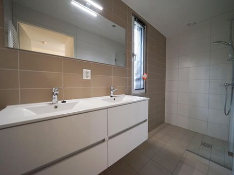 MAISON 10 personnes - Cube Magnifique
