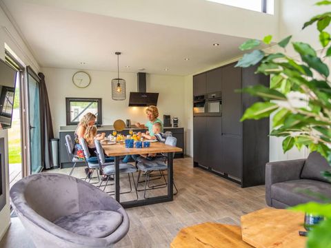 BUNGALOW 6 personnes - Cube Elite