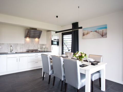 BUNGALOW 6 personnes - Cube Elite