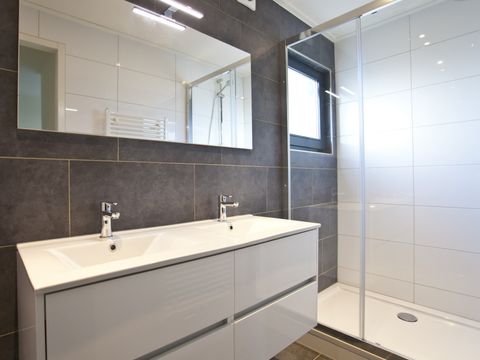 BUNGALOW 8 personnes - Cube Magnifique
