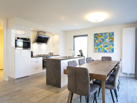 BUNGALOW 8 personnes - Cube Magnifique