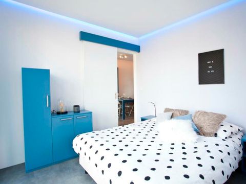 BUNGALOW 4 personnes - Mode-L