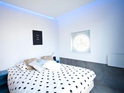 BUNGALOW 4 personnes - Mode-L