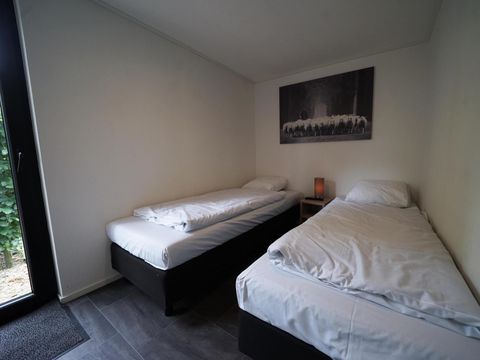BUNGALOW 6 personnes - Cube Elite