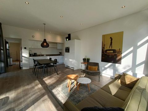 BUNGALOW 4 personnes - Cube Exclusif