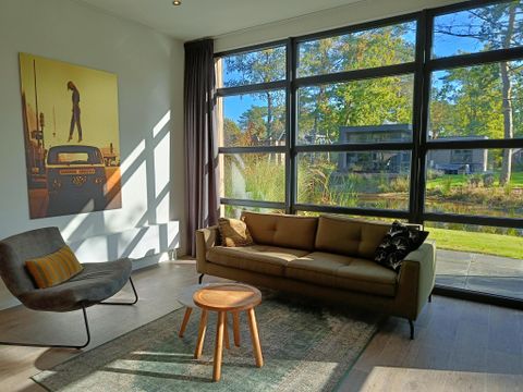 BUNGALOW 4 personnes - Cube Exclusif