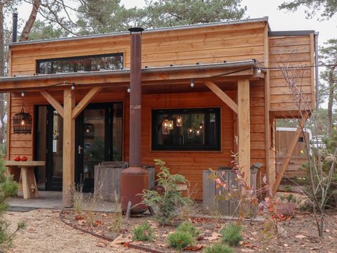 HÉBERGEMENT INSOLITE 4 personnes - Petite maison