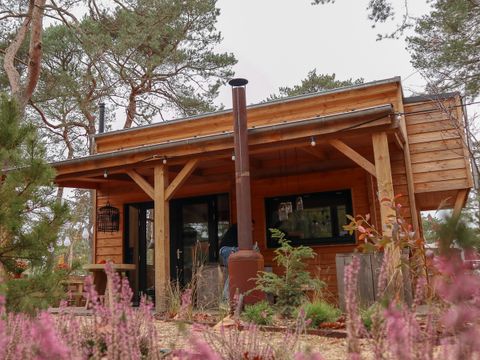 HÉBERGEMENT INSOLITE 4 personnes - Petite maison