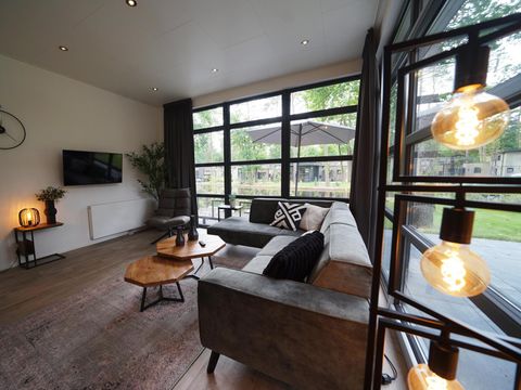 BUNGALOW 4 personnes - Cube Maximum MIVA