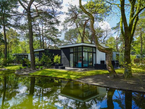 BUNGALOW 4 personnes - Cube Maximum