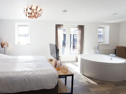 CHAMBRE 2 personnes - Chambre d'hôtel Comfort Room Deluxe
