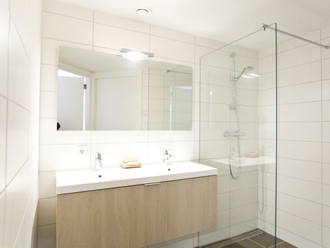 MAISON 20 personnes