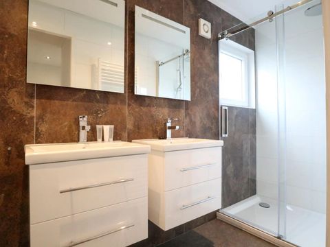 VILLA 6 personnes - Cube Magnifique