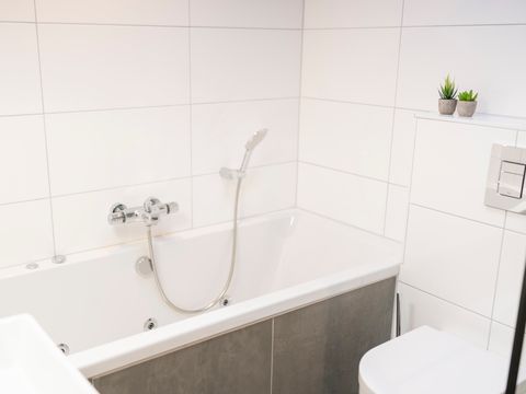 BUNGALOW 6 personnes - Golf Villa Wellness