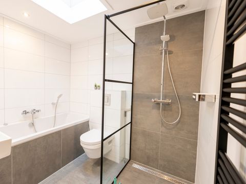 BUNGALOW 6 personnes - Golf Villa Wellness