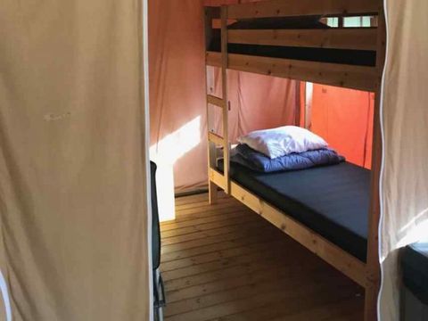 Tente en toile et en bois 4 personnes