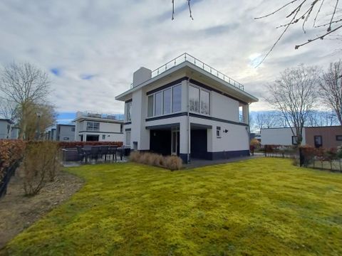 BUNGALOW 8 personnes - Cube Magnifique Plus