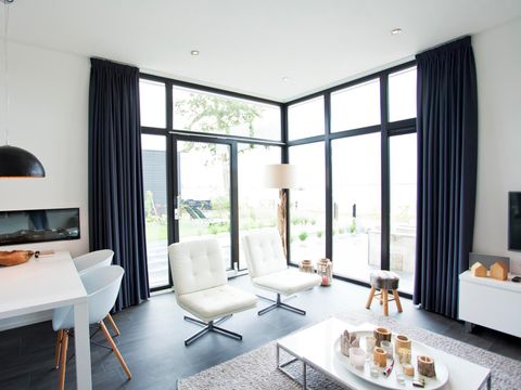 BUNGALOW 4 personnes - Cube Exclusif