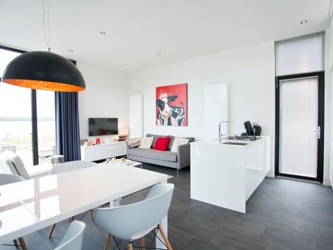 BUNGALOW 4 personnes - Cube Exclusif