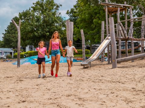 BUNGALOW 6 personnes - Cube Maximum Plus