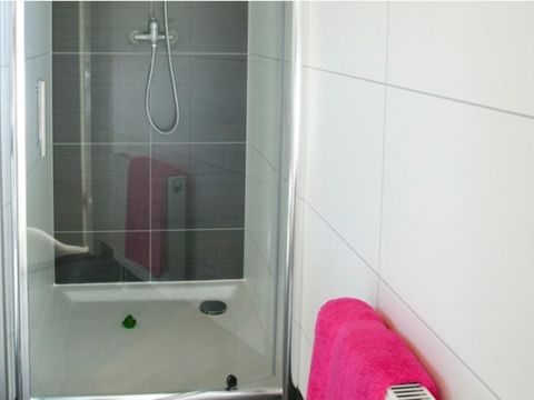 MOBILHOME 4 personnes - Unique