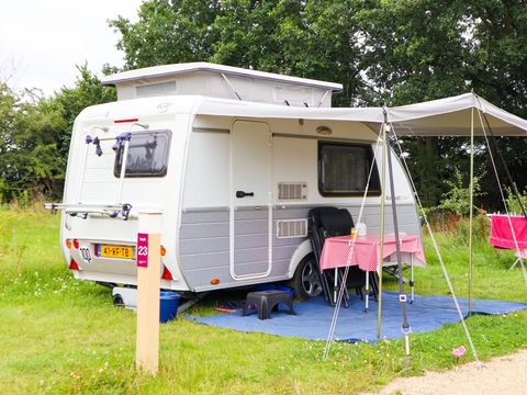 Emplacement - Champ de tracteurs