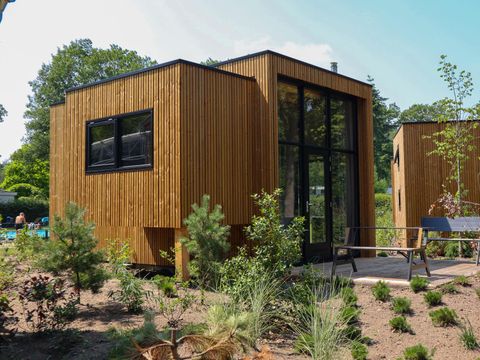 HÉBERGEMENT INSOLITE 4 personnes - Petite maison Plus