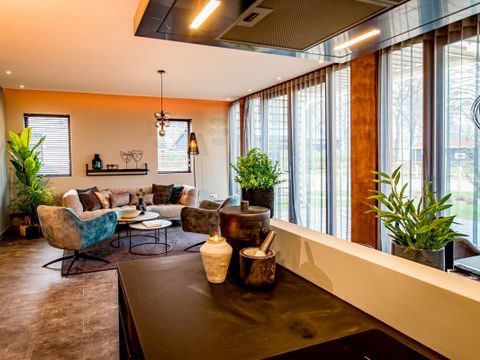 BUNGALOW 4 personnes - Mode