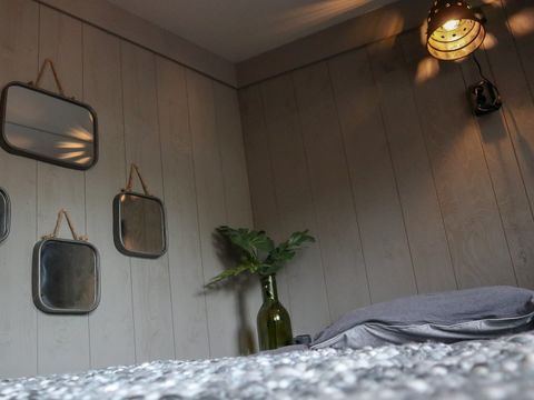 HÉBERGEMENT INSOLITE 4 personnes - Petite maison