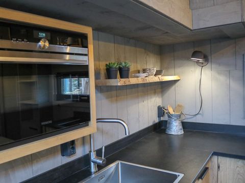 HÉBERGEMENT INSOLITE 4 personnes - Petite maison