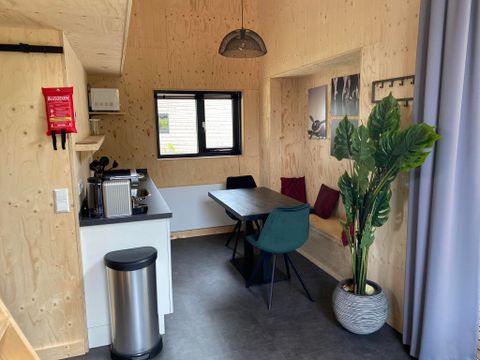 HÉBERGEMENT INSOLITE 4 personnes - Petite maison