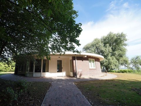 BUNGALOW 8 personnes - La Maison ronde