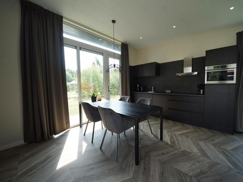 Maison 4 personnes - Juste la nature