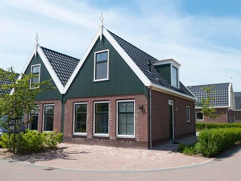 BUNGALOW 6 personnes - Pièce commutée