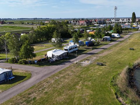 Emplacement - Le confort au bord de l'eau