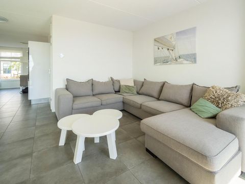 MAISON 12 personnes - Tour Ouest