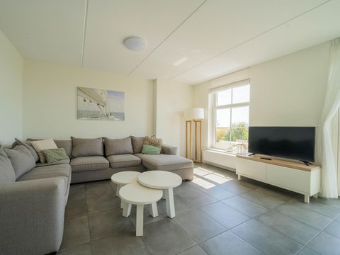 MAISON 12 personnes - Tour Ouest